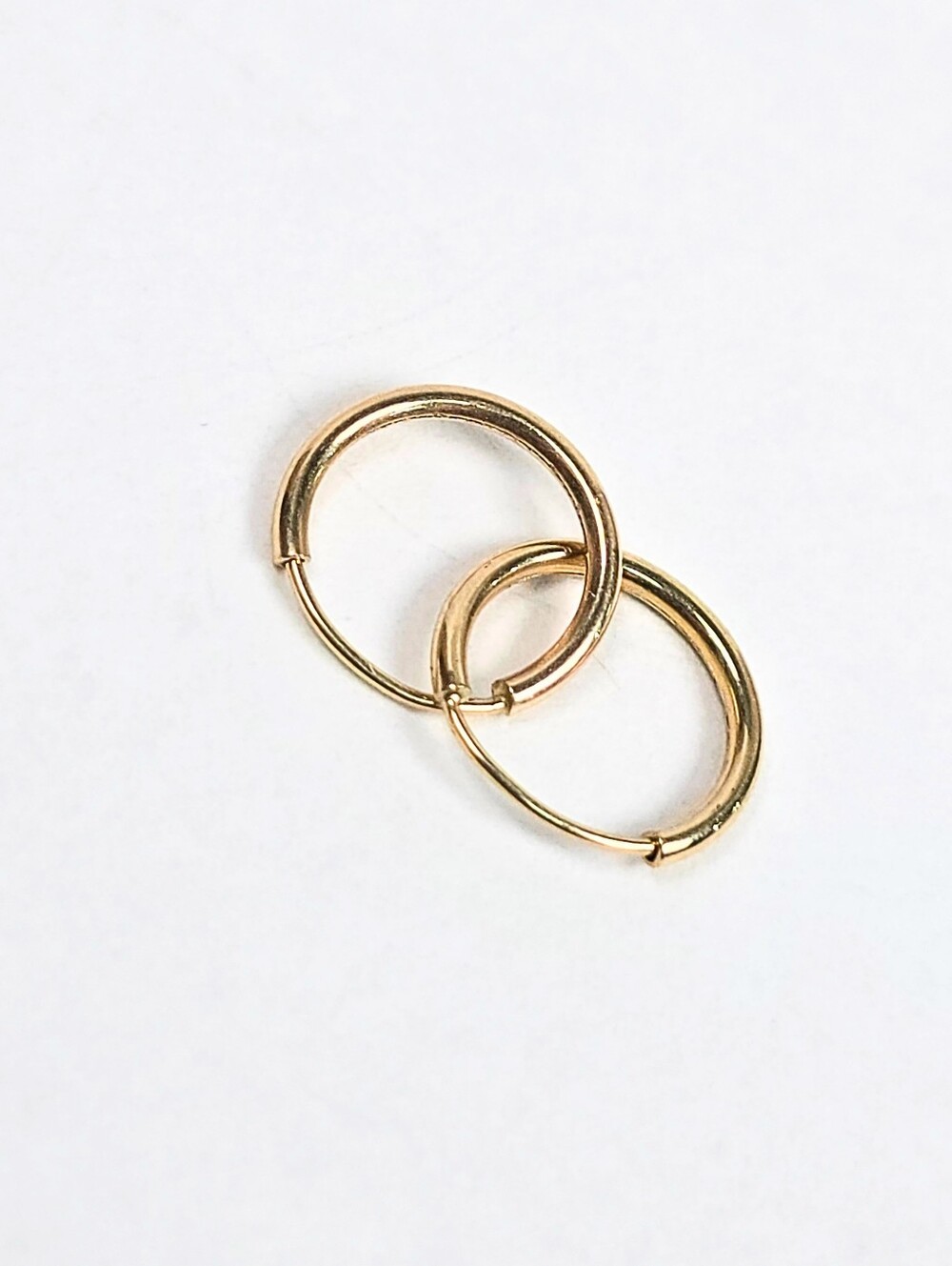 10K Gold Mini Huggie Hoop Earrings 9mm Small Argollas Unisex Kids Cartilage